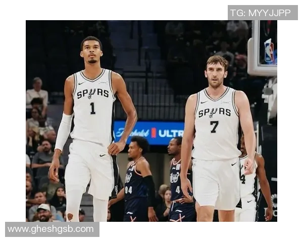 马刺与76人对决前瞻分析及比赛结果预测揭秘